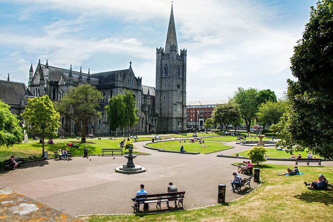 Dublin Walking Tour With Tickets to St Patricks Cathedral