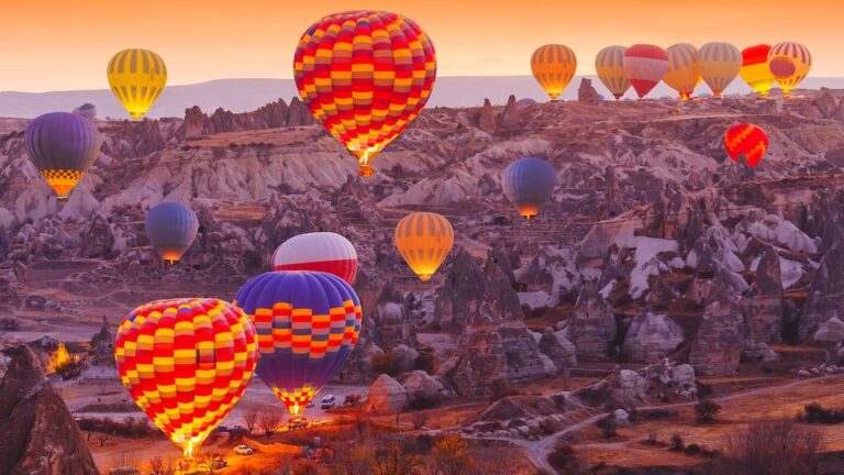 Early Morning Sunrise Hot Air Ballooning Tour of Cappadocia