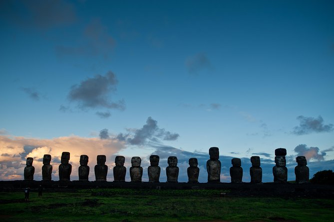 1 easter island full day tour ahu tongariki rano raraku and anakena beach Easter Island Full-Day Tour: Ahu Tongariki, Rano Raraku and Anakena Beach