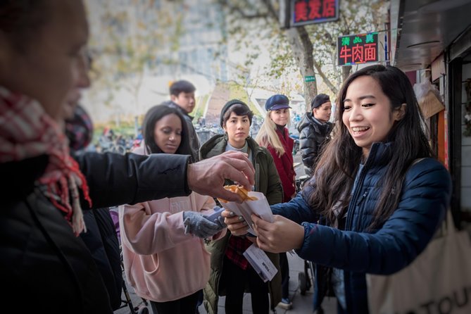 Eat Like a Local: Street Breakfast Tour in Shanghai