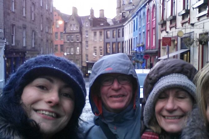 Edinburgh Christmas Tour, Highlights & Hidden Gems With a Local