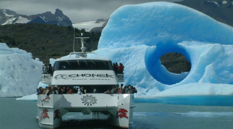 El Calafate: All Glaciers Boat Trip