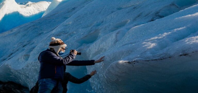 El Calafate: Blue Safari Los Glaciares Trekking Tour