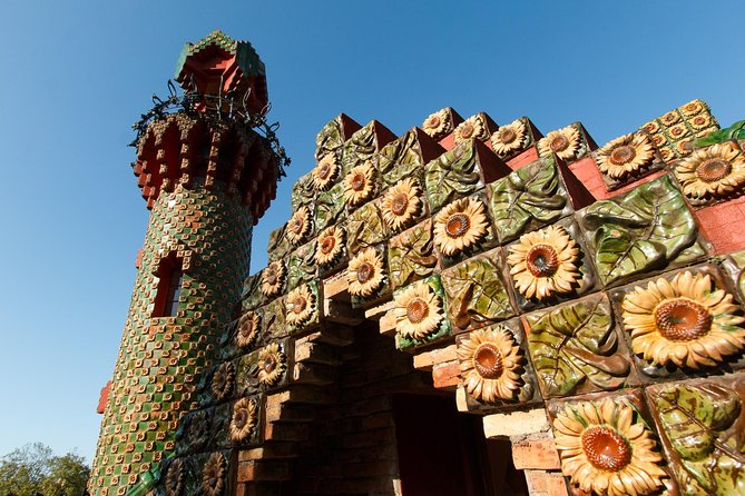 El Capricho De Gaudí And Comillas Tour (Mar )