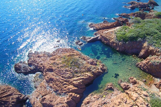 1 esterel cliffs and islands boat cruise and snorkeling french riviera Esterél Cliffs and Islands Boat Cruise and Snorkeling - French Riviera