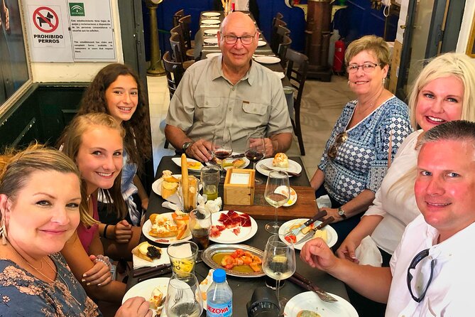 Evening Tapas Tour and Wine Tasting in Malaga