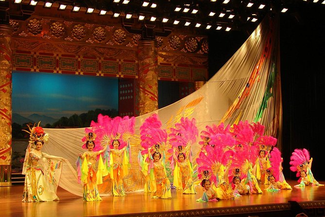 Evening Tour: Xian Tang Dynasty Music and Dance Show and Dumpling Banquet