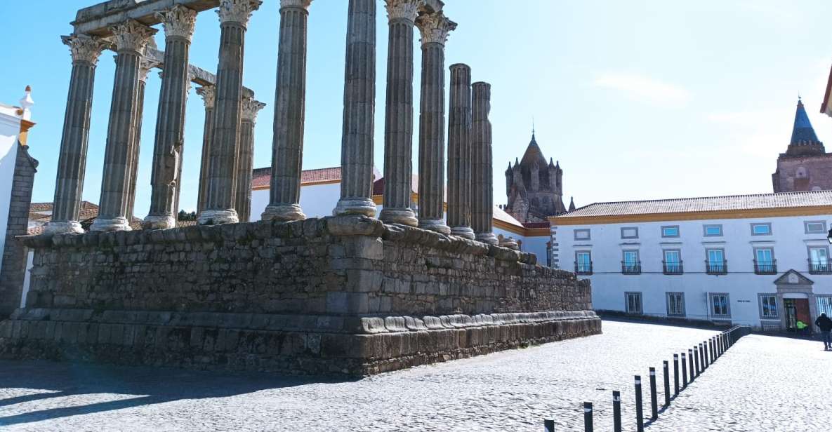 1 evora and monsaraz wine and gastronomy tour Evora and Monsaraz: Wine and Gastronomy Tour