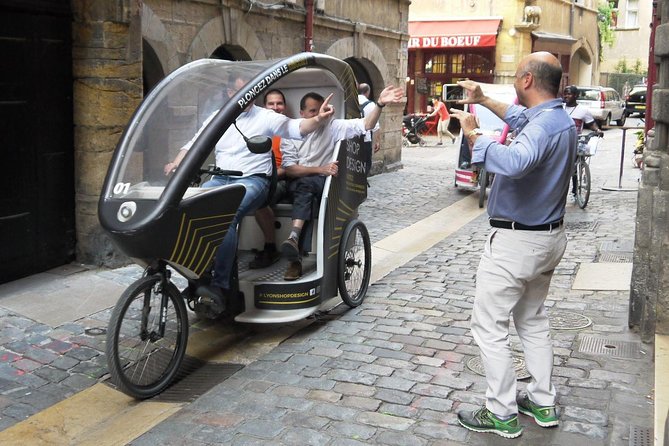 1 excursion in old lyon by bicycle Excursion in Old Lyon by Bicycle Taxi