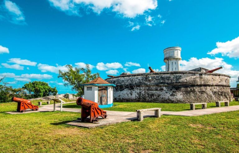 Explore Historic Nassau!