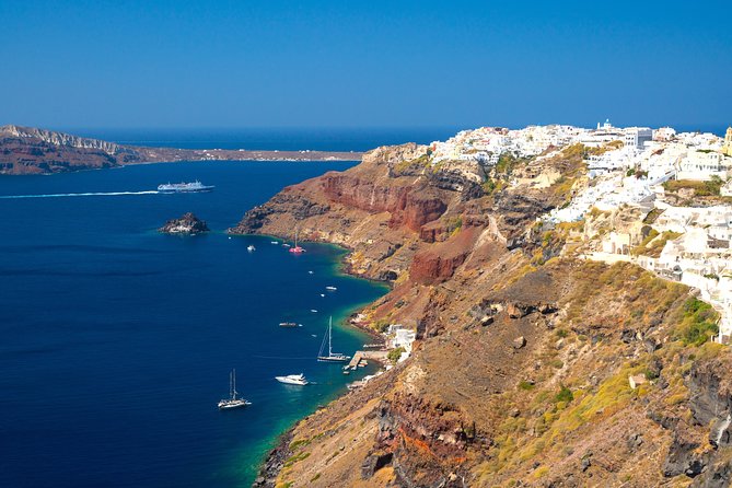 Explore Santorini With a Local – 4 Hours Private Tour