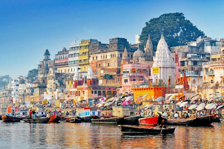 Explore Varanasi With Golden Triangle