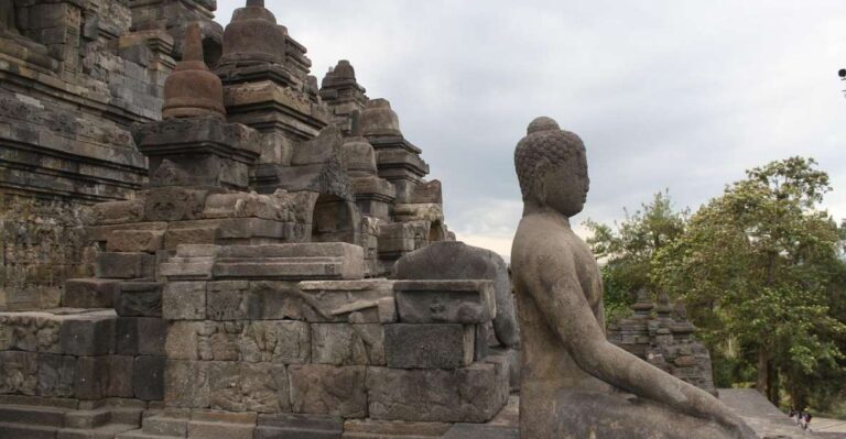 Explore Yogyakarta:Borobudur Sunrise & Prambanan Temple Tour