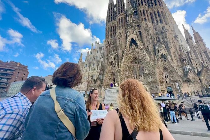 Fast Track: Sagrada Familia Guided Tour