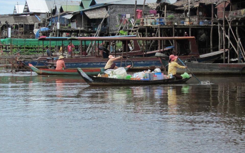 1 floating village tour Floating Village Tour