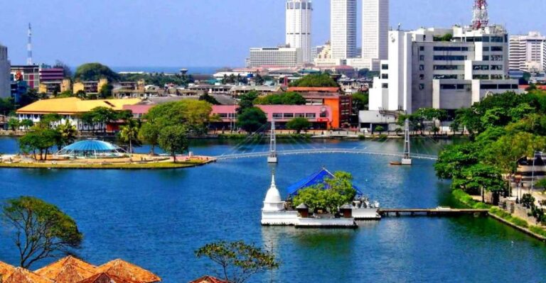 Form Negombo: Morning or Evening Colombo City Tour