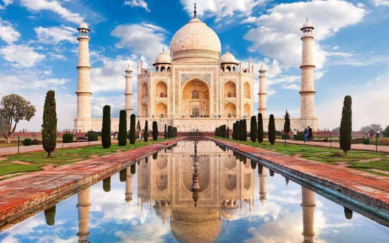 Four-Day Golden Triangle Tour to Agra and Jaipur From Delhi