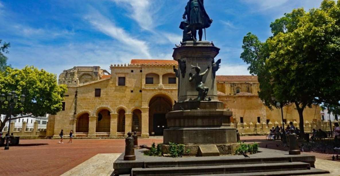1 free historical tour in the colonial city of santo domingo Free Historical Tour in the Colonial City of Santo Domingo