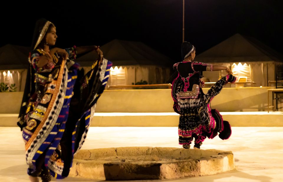 Frenzy Paradise Overnight Desert Camping Tour in Thar Desert