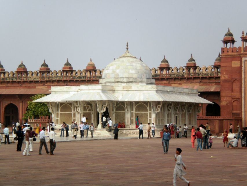 From Agra: Private Tour of Fatehpur Sikri - Key Points