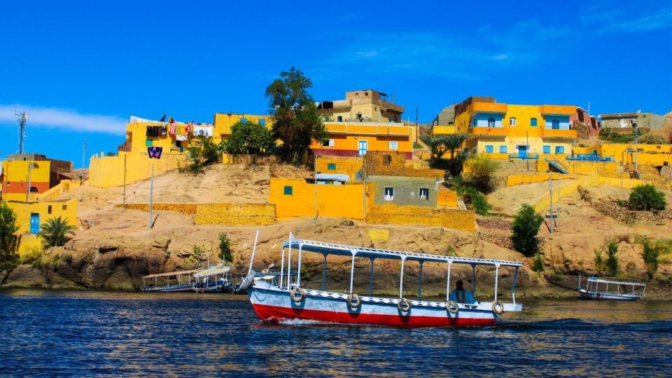 1 from aswan private 2 hours felucca ride on the nile river From Aswan: Private 2 Hours Felucca Ride on the Nile River