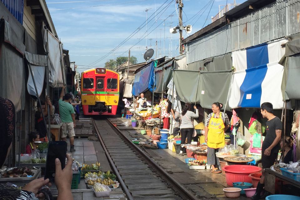 1 from bangkok kanchanaburi tour with floating market visit From Bangkok: Kanchanaburi Tour With Floating Market Visit