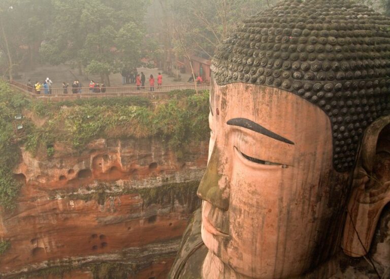 From Chengdu: Full-Day Private Leshan Giant Buddha Tour