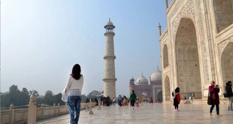 From Chennai: 2 Days Private Taj Mahal Tour