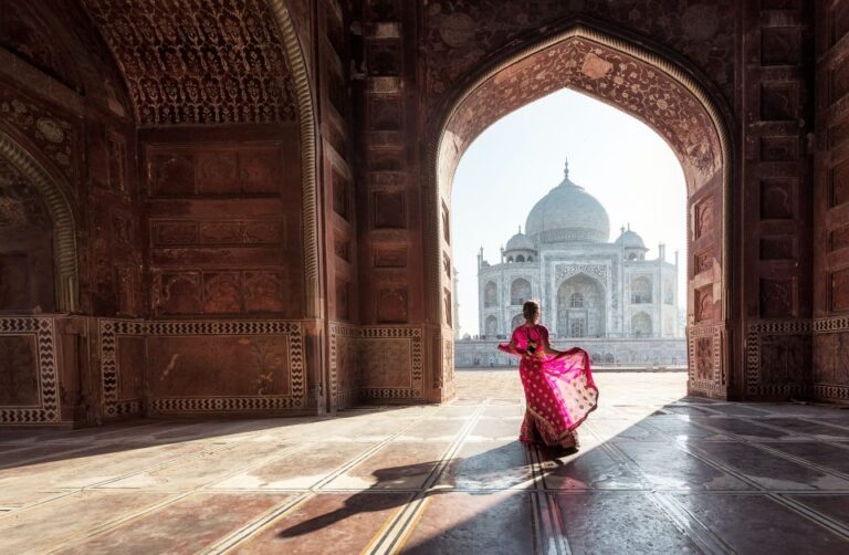 From Chennai: Overnight Taj Mahal Tour With Flight & Hotel