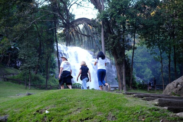 From Chiang Mai: Inthanon National Park 9-Hour Group Tour