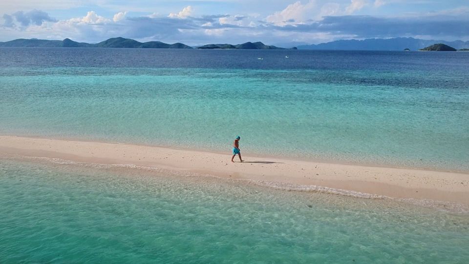 From Coron: Private Island-Hopping Cruise With Lunch