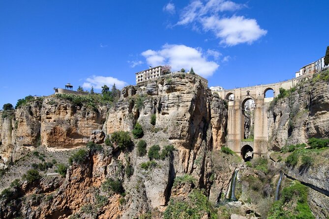 From Costa Del Sol: Ronda and Setenil De Las Bodegas