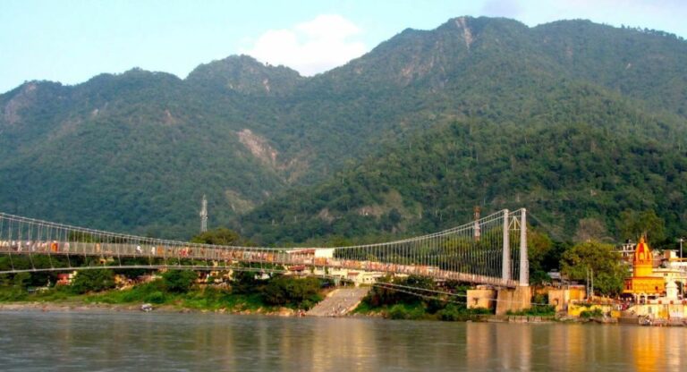 From Delhi: 2-Day Tour of Rishikesh and Haridwar