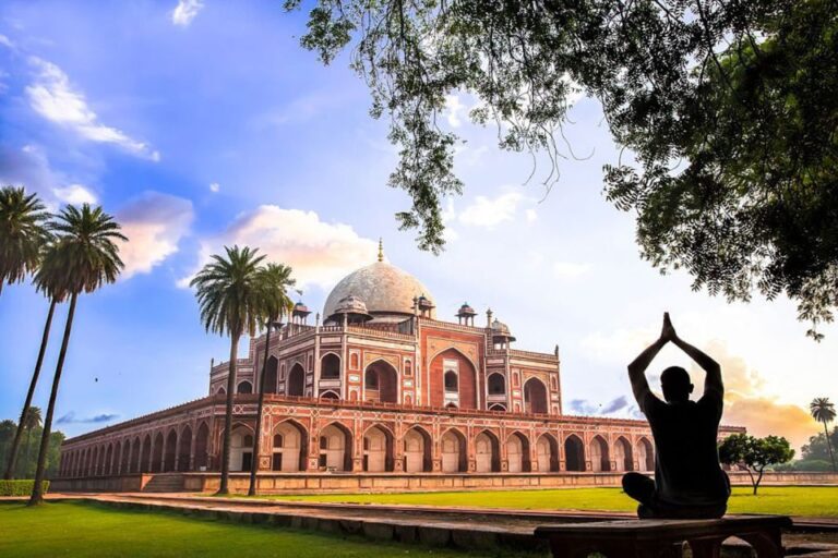 From Delhi: 3 Days Golden Triangle Tour