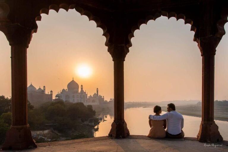 From Delhi: Agra Taj Mahal Sunrise Tour With Transfer