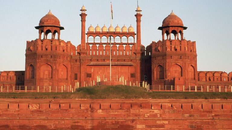 From Delhi: Delhi Agra Tour Package