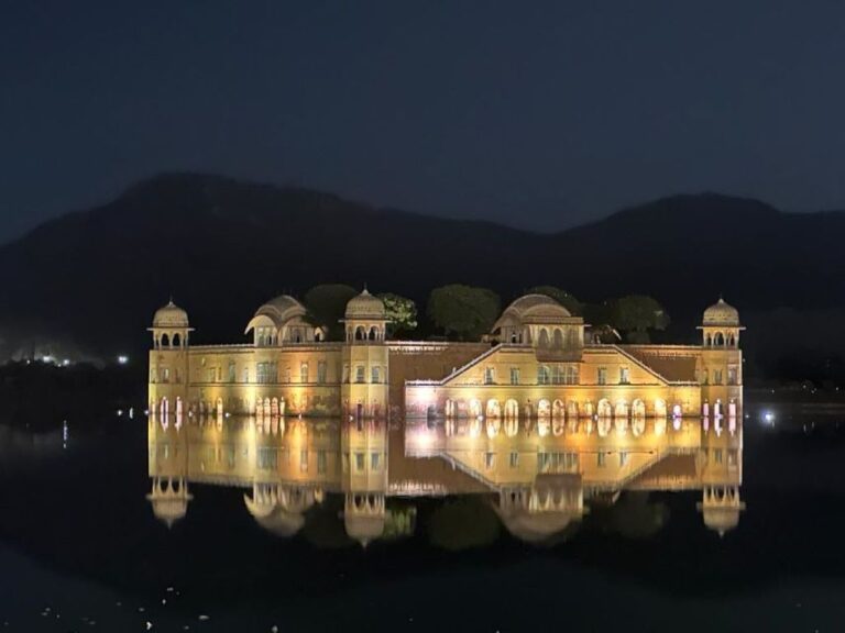 From Delhi: Golden Triangle Tour to Agra & Jaipur – 5 Days