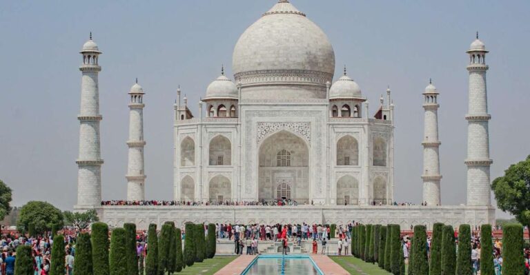 From Delhi: Guided Day Trip to Taj Mahal and Agra Fort