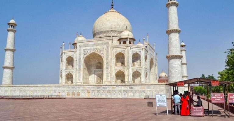 From Delhi: Kids Friendly Taj Mahal Tour