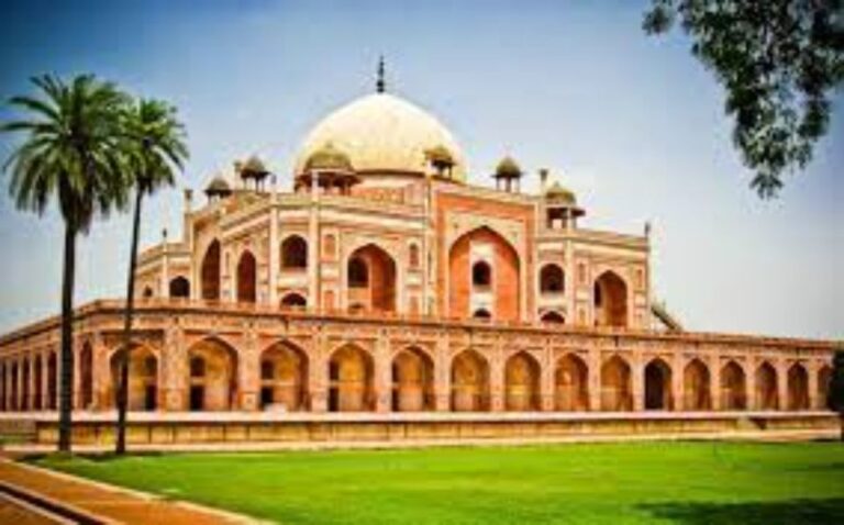 From Delhi : Private Golden Triangle Tour By Car – 2N/3D