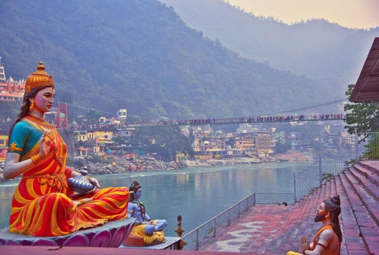 From Delhi: Private Guided Haridwar and Rishikesh Day Tour