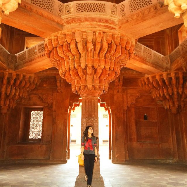 From Delhi: Private Taj Mahal and Fatehpur Sikri Fort By Car