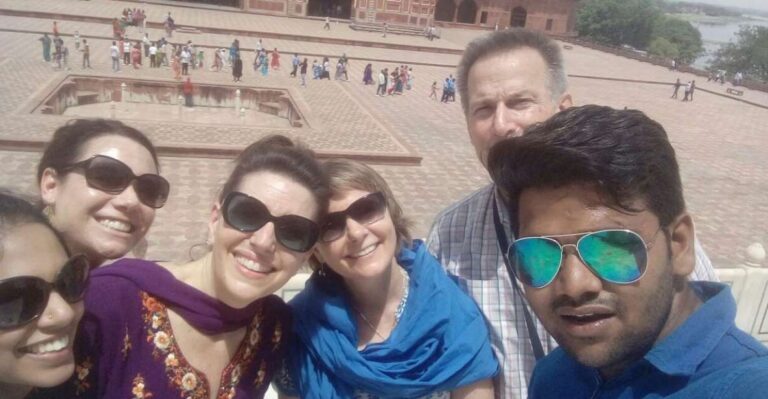 From Delhi: Sunrise Taj Mahal & Agra for Private Day Trip
