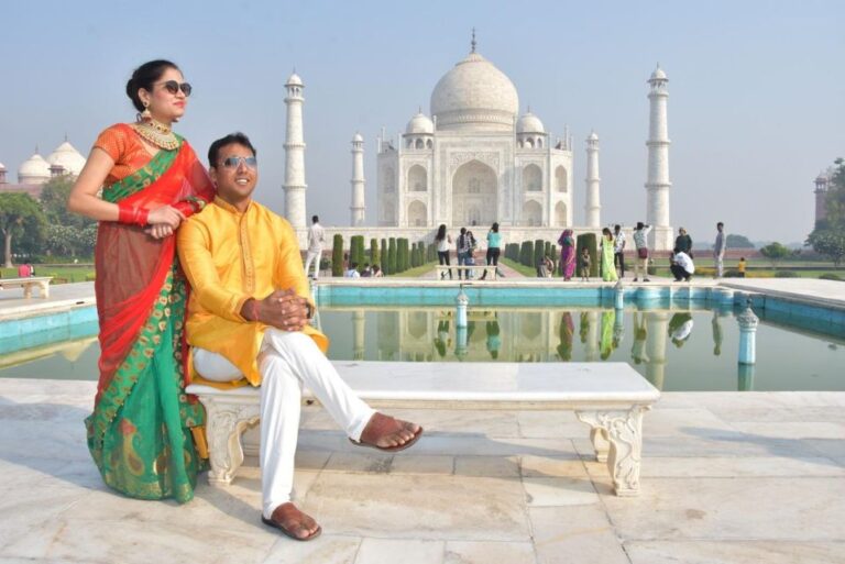 From Delhi: Sunrise Taj Mahal, Agra Fort & Baby Taj Tour