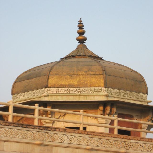 From Delhi: Taj Mahal Agra & Fatehpur Sikri by Express Train