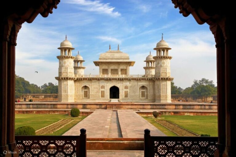 From Delhi: Taj Mahal, Agra Fort Day Tour With Transfers