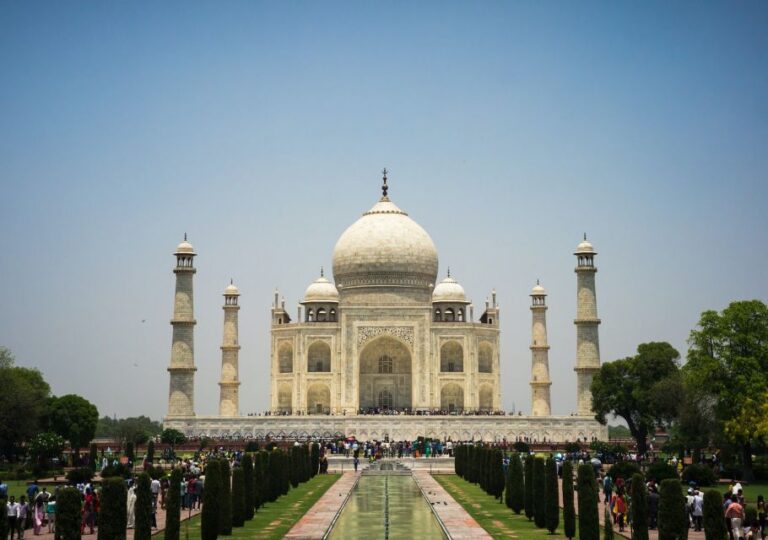 From Delhi: Taj Mahal & Agra Fort Tour by Car- All Inclusive
