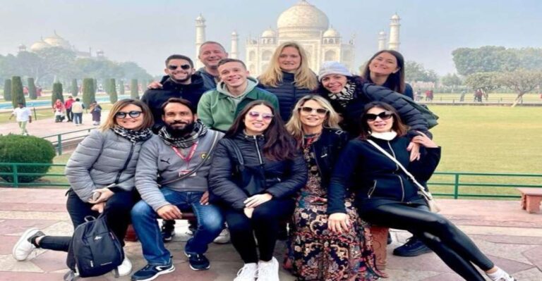 From Delhi: Taj Mahal & Agra Fort Tour By Gatimaan Express