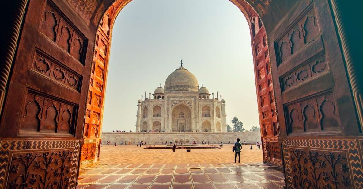 1 from delhi taj mahal agra mathura tour by car From Delhi: Taj Mahal, Agra & Mathura Tour by Car