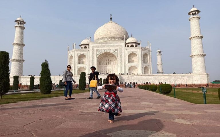From Delhi: Taj Mahal Same Day Tour By A/C Car